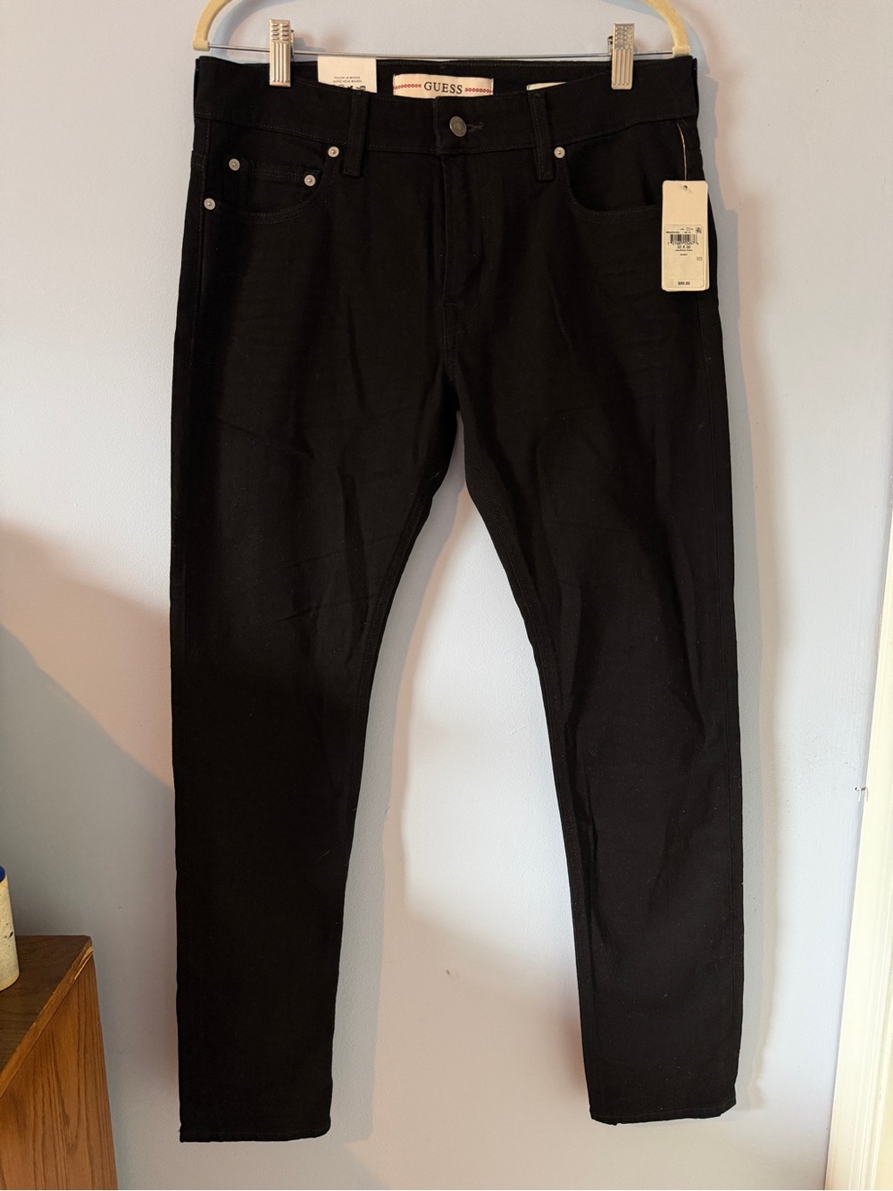 GUESS Men’s Black Skinny Jeans - Classic Five-Pocket